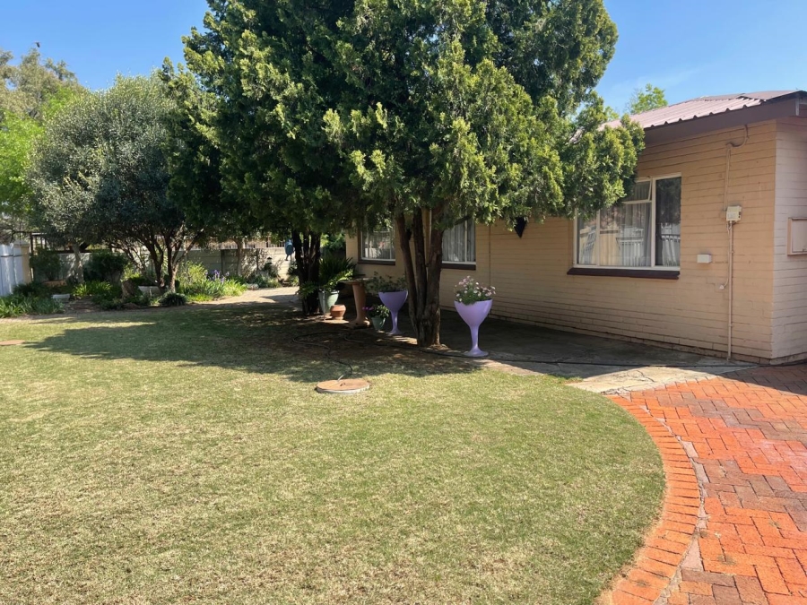 3 Bedroom Property for Sale in Naudeville Free State